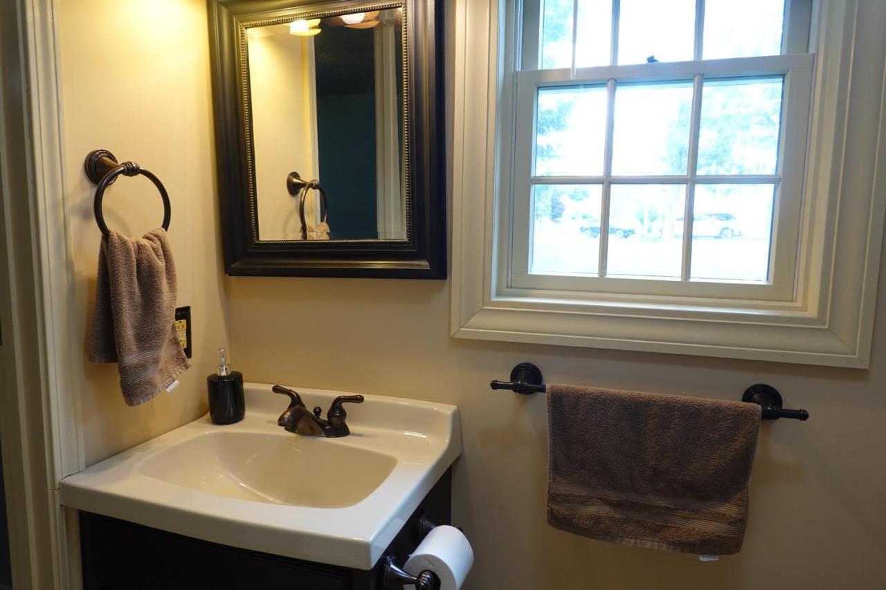 Sunnyside Home Near Sunday River, Black Mountain, Lakes And Hikes Rumford Extérieur photo