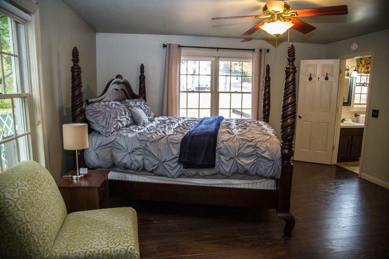 Sunnyside Home Near Sunday River, Black Mountain, Lakes And Hikes Rumford Extérieur photo